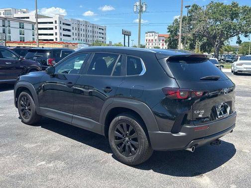 2023 Mazda CX-50 2.5 S Preferred Plus