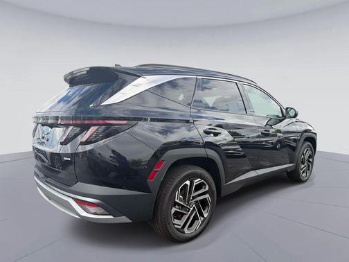 Phantom Black 2026 Hyundai TUCSON SEL