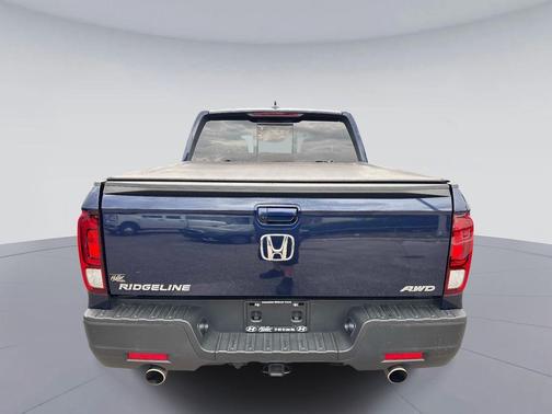 Obsidian Blue Pearl 2023 Honda Ridgeline RTL