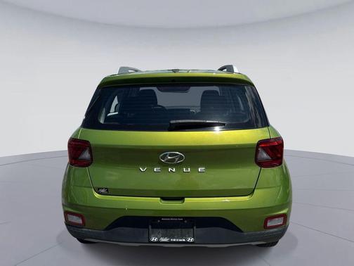 Green Apple 2024 Hyundai VENUE SEL