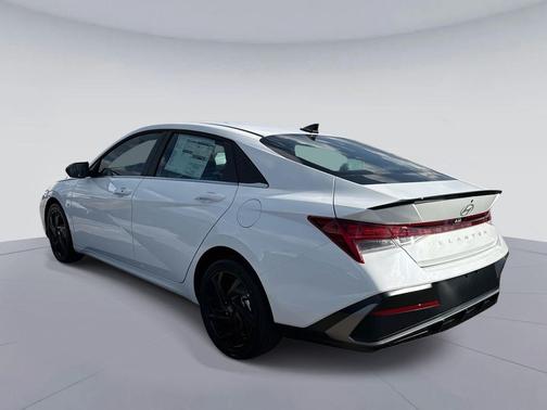 2026 Hyundai ELANTRA Sport