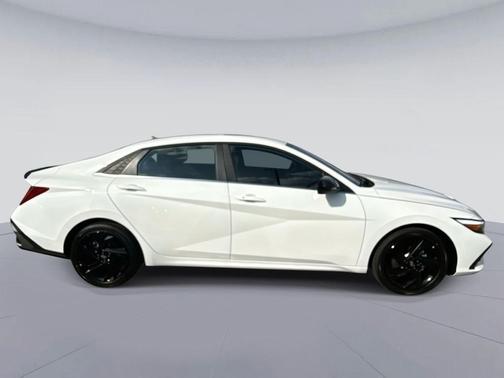 2026 Hyundai ELANTRA Sport