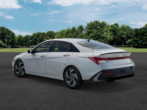 2026 Hyundai ELANTRA Sport