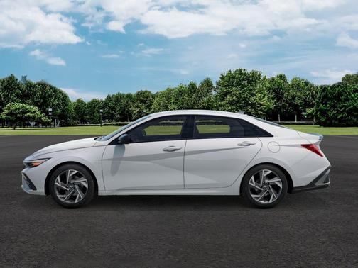 2026 Hyundai ELANTRA Sport