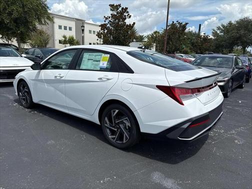 2025 Hyundai ELANTRA Sport
