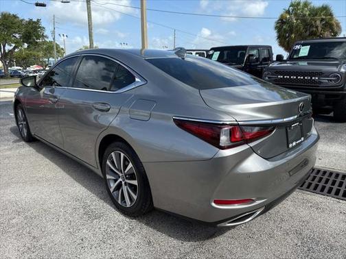 2021 Lexus ES 350 Base