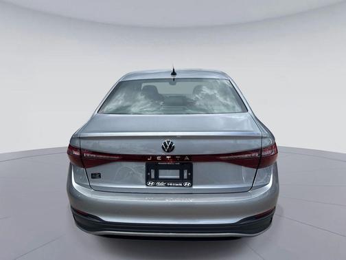 Pyrite Silver Metallic 2025 Volkswagen Jetta 1.5T Sport