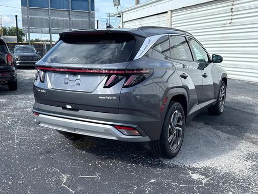 2025 Hyundai TUCSON Hybrid Limited