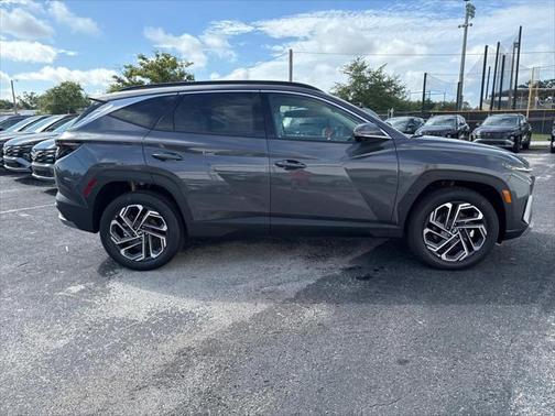 2025 Hyundai TUCSON Hybrid Limited