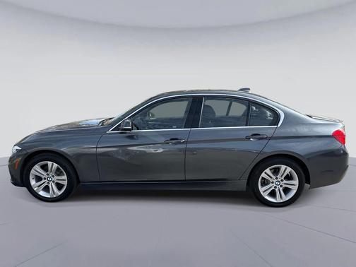 2018 BMW 330 xDrive
