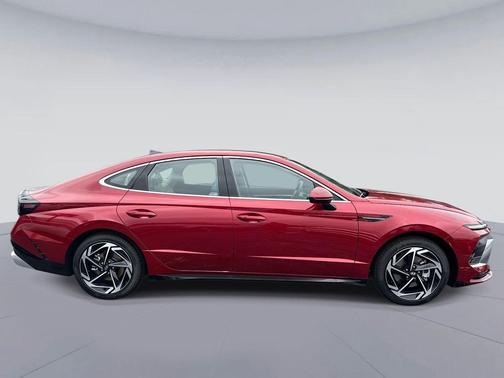 2026 Hyundai SONATA SEL