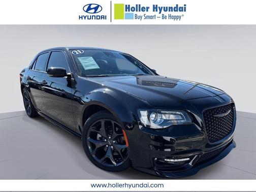 2023 Chrysler 300 S