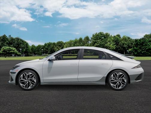 2025 Hyundai IONIQ 6 SEL