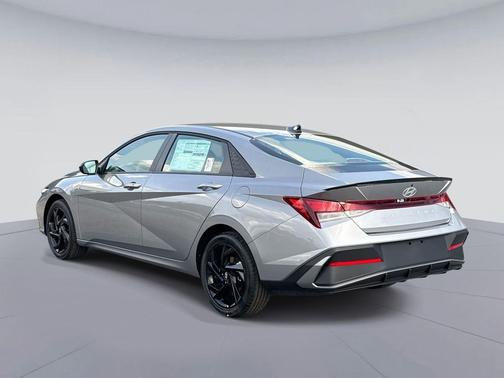 2026 Hyundai ELANTRA Sport