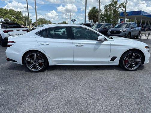 2024 Genesis G70 2.5T RWD
