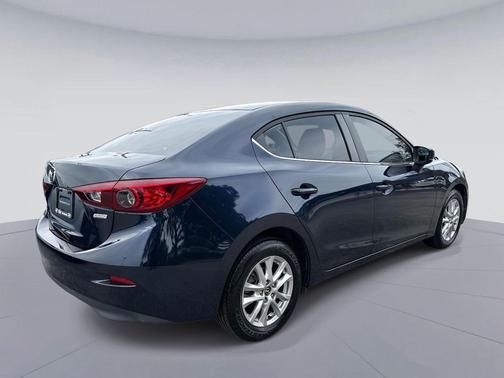 2018 Mazda Mazda3 Sport