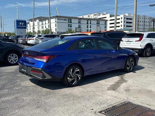 2025 Hyundai ELANTRA Sport