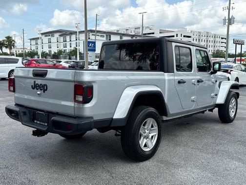 2023 Jeep Gladiator Sport S