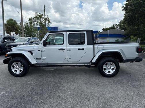 2023 Jeep Gladiator Sport S