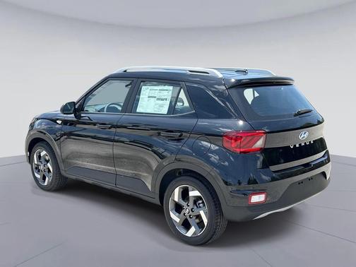Onyx Black 2026 Hyundai VENUE SEL