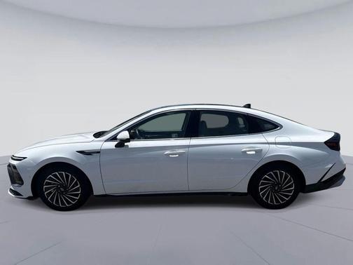 Serenity White 2025 Hyundai SONATA Hybrid Limited
