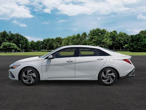 2026 Hyundai ELANTRA HEV Limited