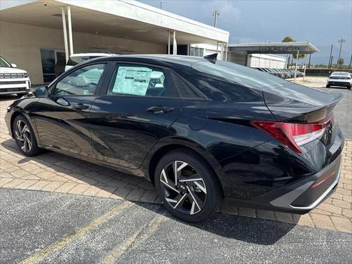 2025 Hyundai ELANTRA Sport