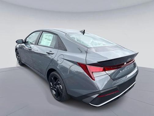 2026 Hyundai ELANTRA Sport