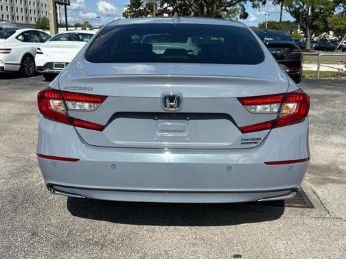 2022 Honda Accord Hybrid Touring