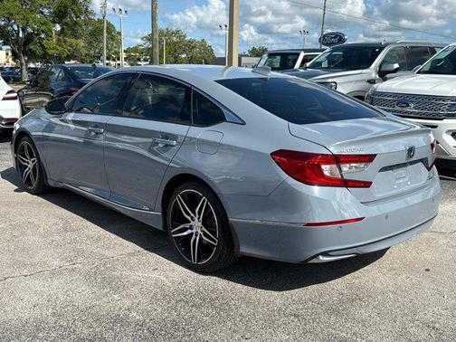 2022 Honda Accord Hybrid Touring