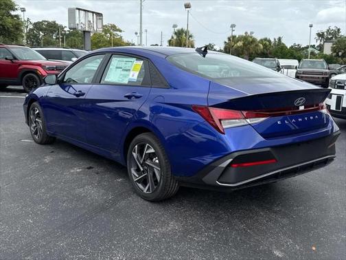 2025 Hyundai ELANTRA Sport