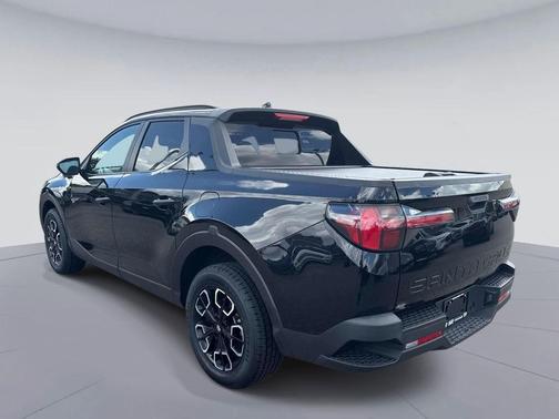 Phantom Black 2023 Hyundai SANTA CRUZ SEL