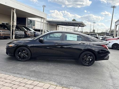 2026 Hyundai ELANTRA Sport