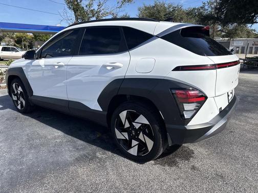 2025 Hyundai KONA Limited