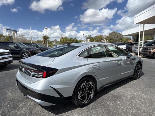 2026 Hyundai SONATA SEL