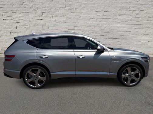 Savile Silver 2024 Genesis GV80 3.5T