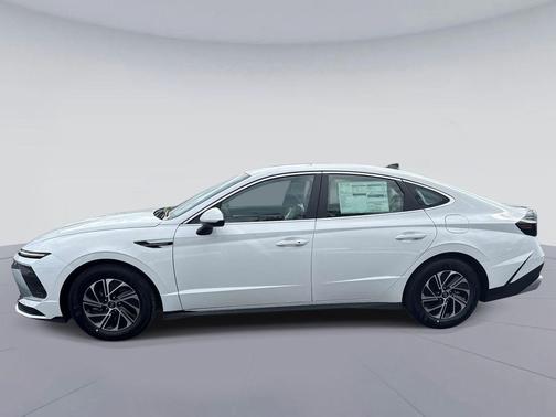 Serenity White 2026 Hyundai SONATA Hybrid Base