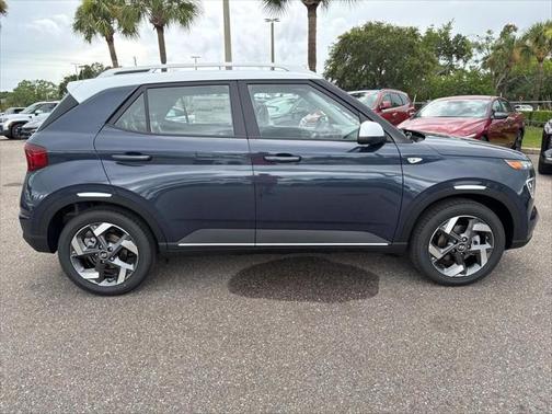 2025 Hyundai VENUE Limited