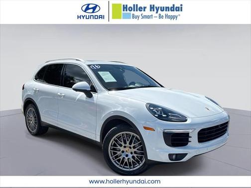 2016 Porsche Cayenne S
