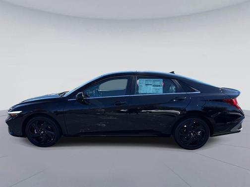 2026 Hyundai ELANTRA Sport