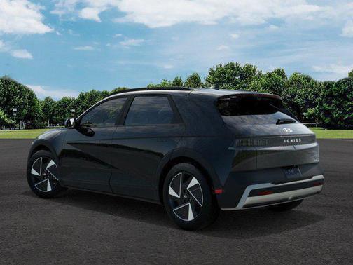 2025 Hyundai IONIQ 5 SEL