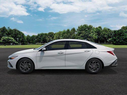 2025 Hyundai ELANTRA HEV Blue