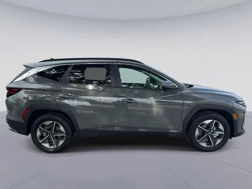 Hampton Gray 2026 Hyundai TUCSON SEL