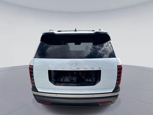 Creamy White Pearl 2026 Hyundai PALISADE SEL 7P