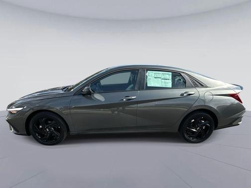 2026 Hyundai ELANTRA Sport