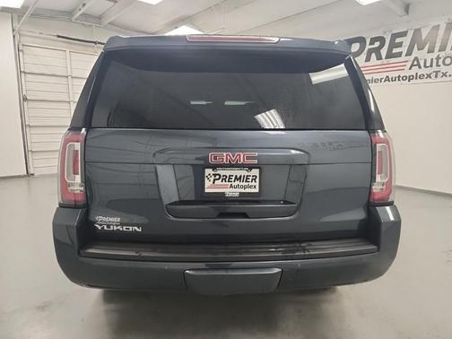 Photo 4 of 23 of 2020 GMC Yukon SLT
