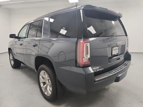 Photo 3 of 23 of 2020 GMC Yukon SLT