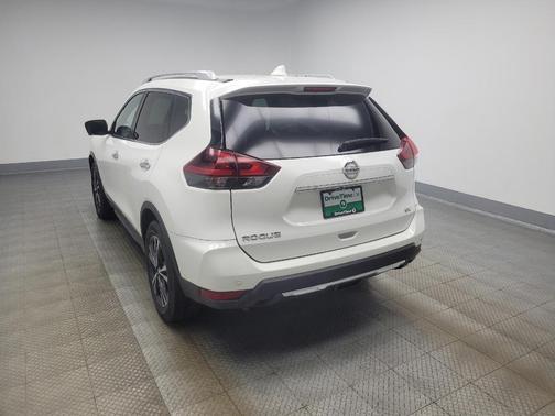 White 2020 Nissan Rogue SV