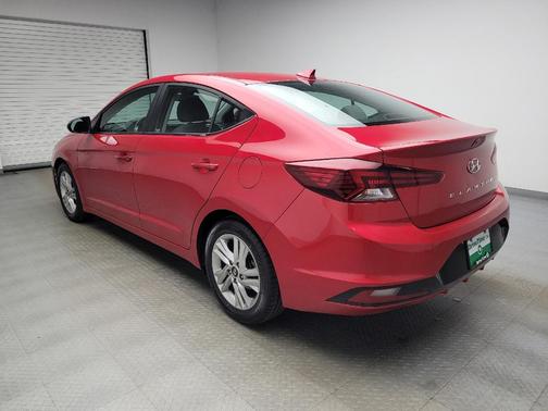Red 2020 Hyundai ELANTRA SEL