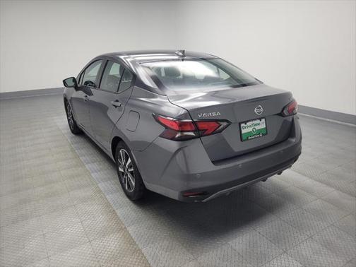 2021 Nissan Versa 1.6 SV
